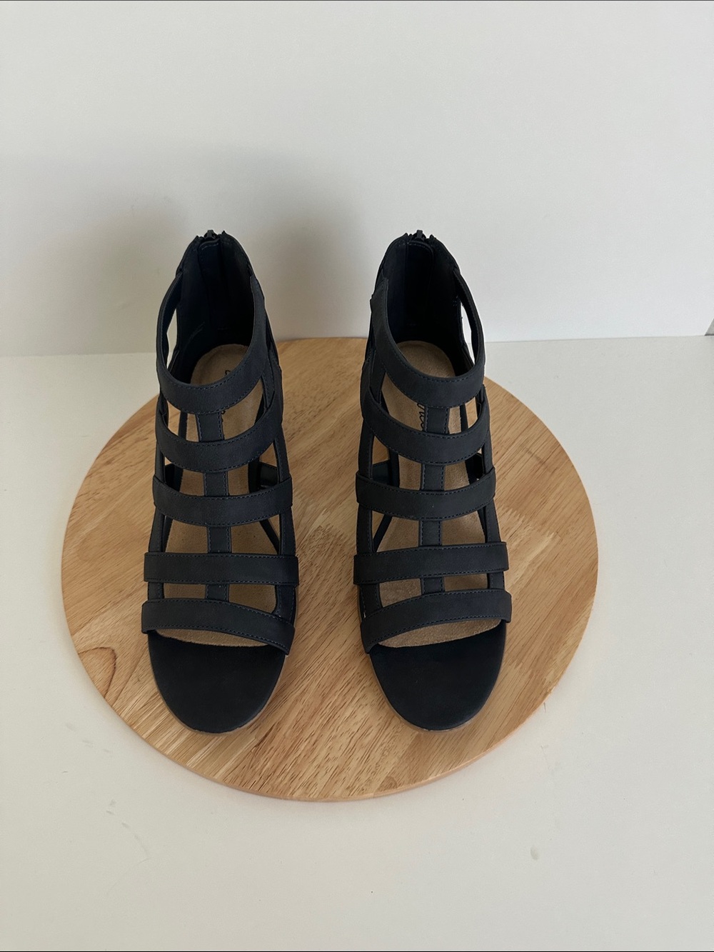Easy Street Womens Marg Heeled Sandals